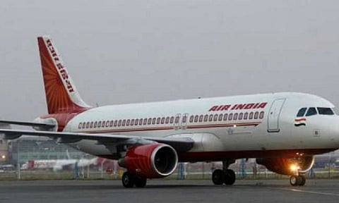 ஏர்இந்தியா விமானம் போபாலில்  அவசரமாக தரையிறக்கம்