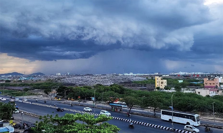 தமிழகத்தின் 10 மாவட்டங்களில் இன்று கனமழைக்கு வாய்ப்பு