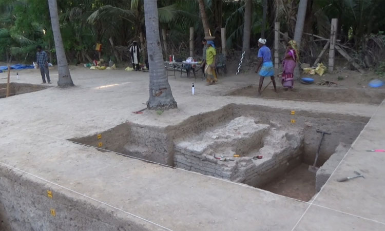 கீழடியில் சாய கிண்ணங்கள் கண்டுபிடிப்பு - ஆய்வாளர்கள் வியப்பு