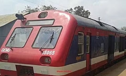 திருச்சி- காரைக்கால் டெமு ரெயில் சேவையில் மாற்றம்
