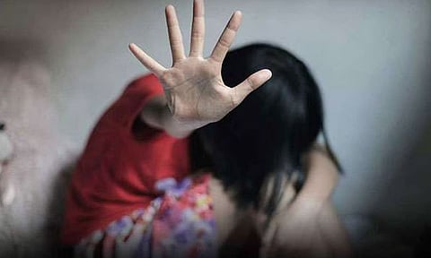 மராட்டியத்தில் 4 வயது சிறுமியை பாலியல் வன்கொடுமை செய்து கொன்ற முதியவர் கைது