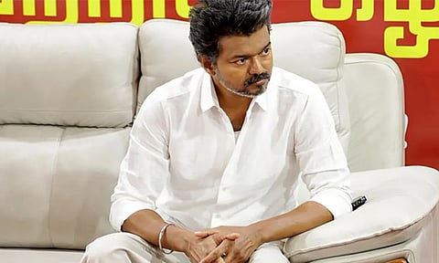 பரபரப்பான அரசியல் சூழல்.. தமிழகத்தில் முக்கிய இடங்களில் பாதுகாப்பை அதிகரிக்க உளவுத்துறை எச்சரிக்கை 