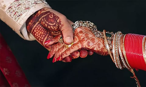 திருமணம் ஆன 10 நாட்களில் ஓட்டம் பிடிப்பார்: பல ஆண்களை ஏமாற்றி மோசடி..கல்யாண ராணி கைது