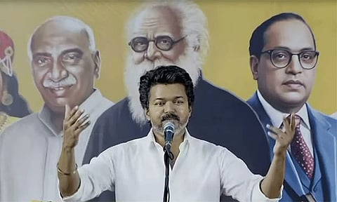 தமிழக முதல்-அமைச்சராக இன்று விஜய் பதவியேற்கிறார்: சென்னையில் 20 இடங்களில் விழா நேரலை ஒளிபரப்பு செய்ய ஏற்பாடு