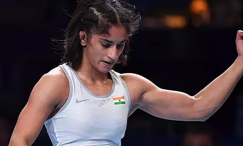 
வினேஷ் போகத் போட்டிகளில் பங்கேற்க தடை