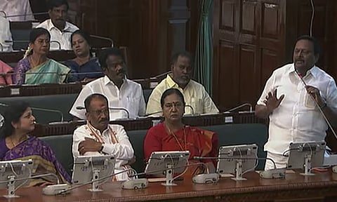 நம்பிக்கை வாக்கெடுப்பில் த.வெ.க.வுக்கு ஆதரவு; அ.ம.மு.க.வில் இருந்து நீக்கப்பட்ட எம்.எல்.ஏ. காமராஜ் பேட்டி
