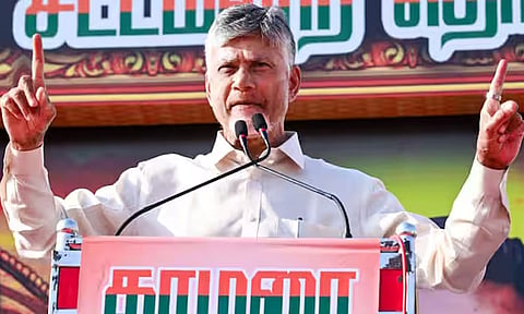 4-வது குழந்தை பெற்றால் ரூ.40 ஆயிரம் பரிசு - ஆந்திர அரசு அதிரடி அறிவிப்பு 