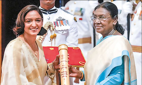 
இந்திய மகளிர் அணியின் கேப்டன் ஹர்மன்பிரீத் கவுருக்கு பத்மஸ்ரீ விருது
