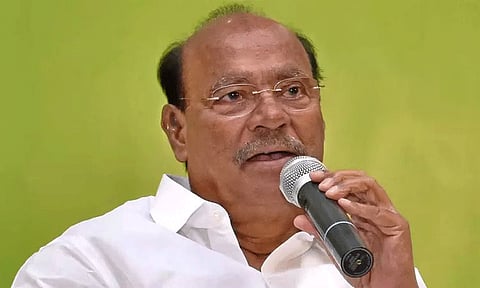 பெட்ரோல், டீசல் விலை உயர்வு: பொருளாதார தாக்குதலாக மாறியுள்ளது: ராமதாஸ்