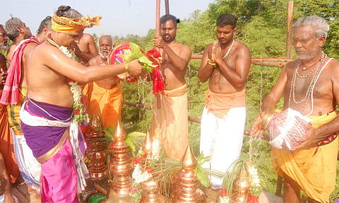 மதுரை மாவட்டம் பாறைப்பட்டி கோவில் கும்பாபிஷேகம்