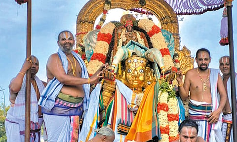 காஞ்சிபுரம் வரதராஜ பெருமாள் கோவில் பிரம்மோற்சவம், கருட சேவை