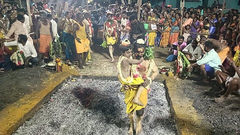 திருவள்ளூர் மாவட்டம் பட்டரைபெரும்புதூர்  மந்தவெளி மாரியம்மன் கோவில் திருவிழா