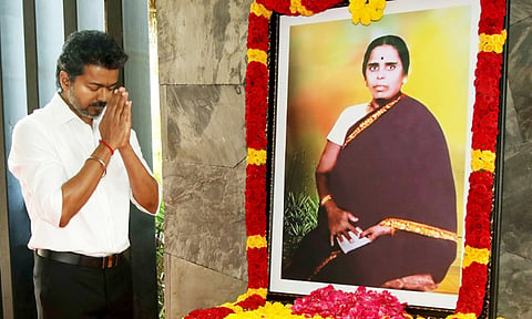 சுதந்திரப் போராட்ட வீராங்கனை அஞ்சலை அம்மாள் பிறந்தநாள்: முதல்-அமைச்சர் விஜய் மரியாதை