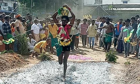வாடிப்பட்டி அருகே கோம்பை கரடு பாலதண்டாயுதபாணி கோவில் திருவிழா