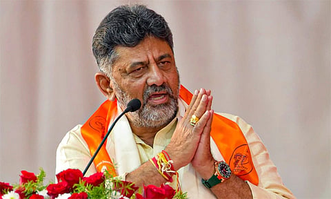 முதல்-மந்திரியாக டி.கே.சிவக்குமார் இன்று மாலை பதவியேற்பு