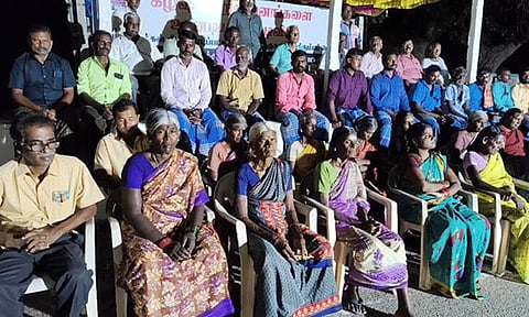 பொட்டலூரணி மக்கள் போராட்டம்