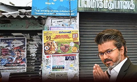 தமிழ்நாட்டில் அறிவிக்கப்பட்டபடி 717 டாஸ்மாக் கடைகள் மூடப்பட்டன டாஸ்மாக் நிர்வாகம் தகவல்