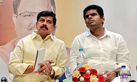 அறிவுசார்ந்த தலைமை அண்ணாமலையிடம்தான் இருக்கிறது: கரு.நாகராஜன் பேட்டி