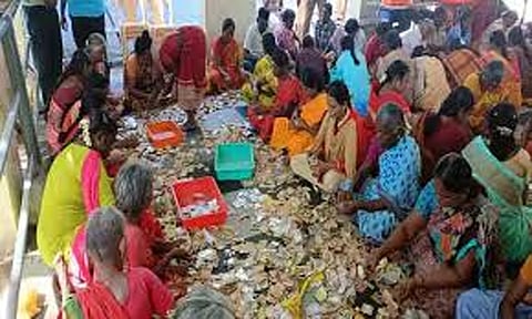 பழனி முருகன் கோவிலில் உண்டியல் காணிக்கை ரூ.4.35கோடி 