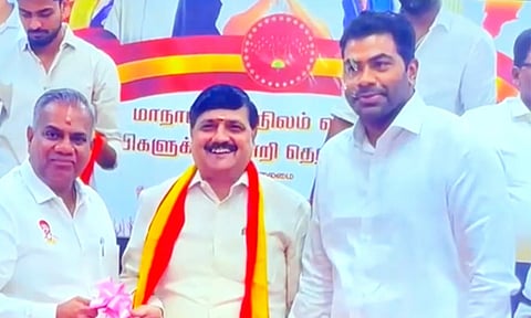 தவெகவில் இணைந்த திமுக முன்னாள் எம்.எல்.ஏ. கருணாநிதி

