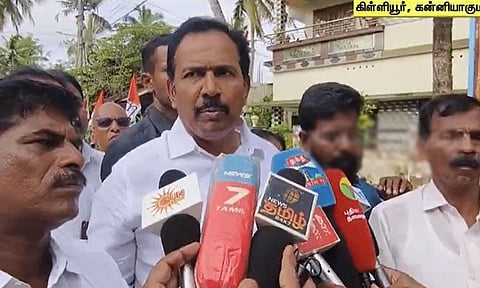 சுற்றுலாத்துறை அமைச்சர் ராஜேஷ்குமார் 