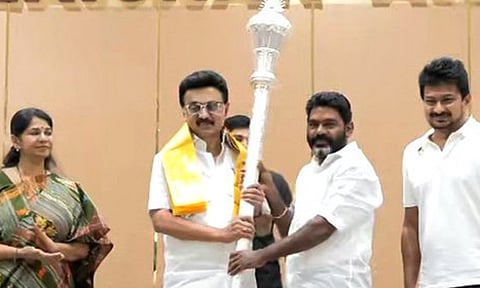 வி.சி.க.வில் இருந்து விலகிய முன்னாள் எம்.எல்.ஏ. பனையூர் பாபு தி.மு.க.வில் இணைந்தார்