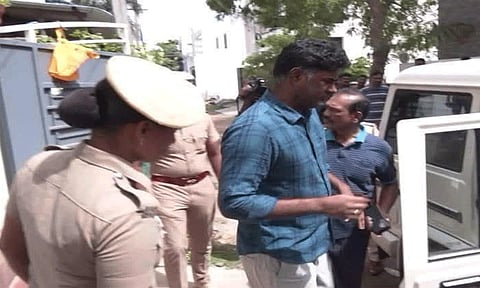 மாரிதாஸ்