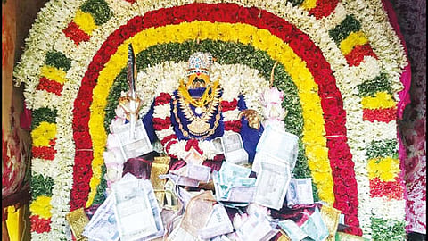 திருச்சி மாவட்டம் மண்ணச்சநல்லூர் அருகே மகாசூலினி மாரியம்மன் கோவில் தேர் திருவிழா