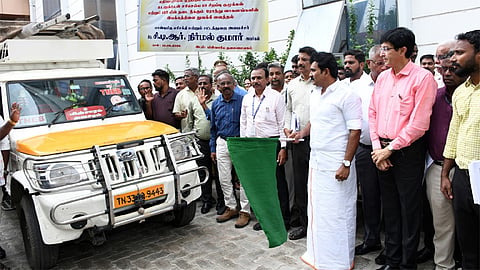 சென்னையில் 125 சிறப்பு மின் தடைநீக்க ரோந்து வாகனங்கள் - அமைச்சர் சி.டி.ஆர்.நிர்மல் குமார் தொடங்கி வைத்தார்
