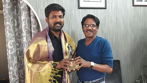 பாரதிராஜா என் அப்பாவுக்கு நிகரானவர் - ஒளிப்பதிவாளர் தேனி ஈஸ்வர் உருக்கம்!