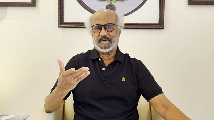ரஜினியின் பெயரையோ, புகைப்படத்தையோ எந்த அமைப்பும், பயன்படுத்தக் கூடாது: ரசிகர் மன்றம்