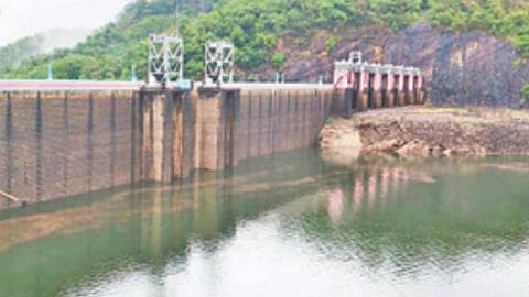 மேற்கு தொடர்ச்சி மலைகளில் கனமழை: 100 அடியை நெருங்கும் பாபநாசம் அணை நீர்மட்டம்
