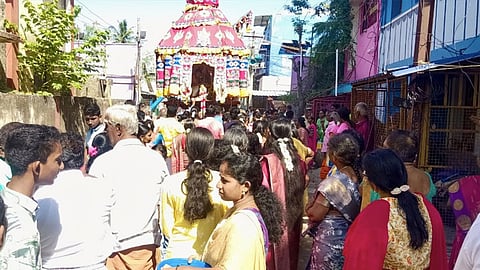 நாகை வெளிப்பாளையம் முத்துமாரியம்மன் கோவில் திருவிழா