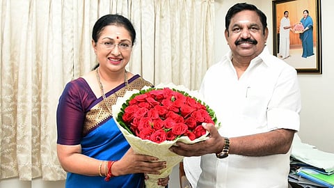 அதிமுகவில் இருந்து நடிகை கவுதமி விலகல்