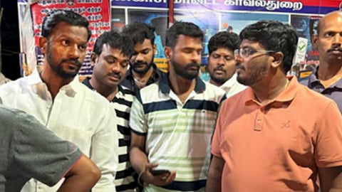  புளியரை சோதனை சாவடி
