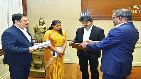 முதல்-அமைச்சர் .ச.ஜோசப் விஜய்