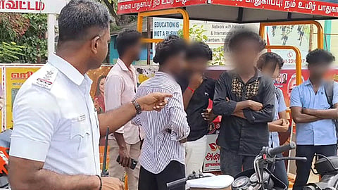 போக்குவரத்து போலீசார் நடவடிக்கை