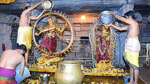 ஆனி திருமஞ்சனம், நடராஜருக்கு சிறப்பு அபிஷேகம்