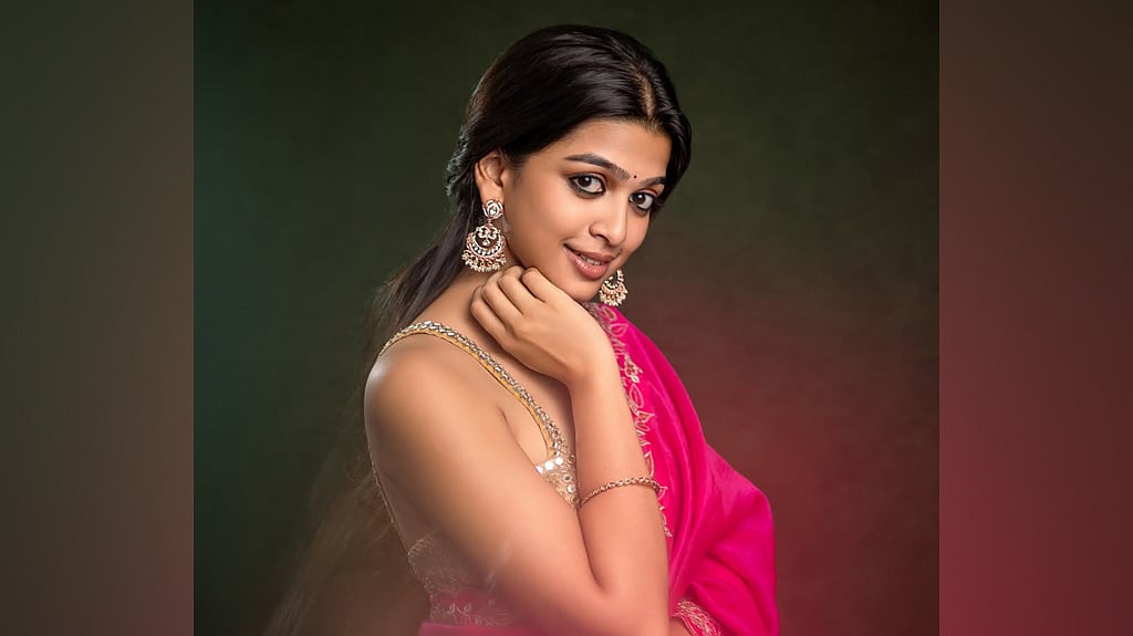 நடிகை அனந்திகா சனில்குமாரின் லேட்டஸ்ட் கிளிக்ஸ்!