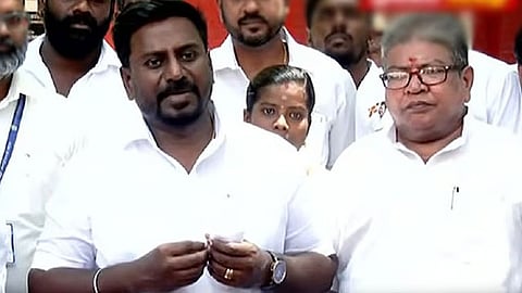 பள்ளிக்கல்வி துறை அமைச்சர் ராஜ்மோகன்