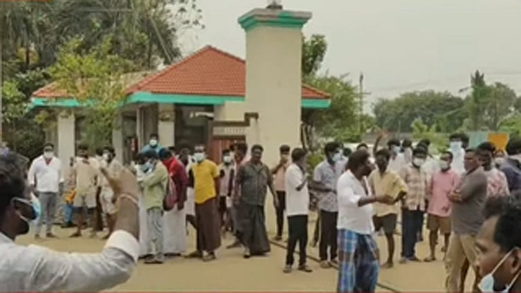 திருவள்ளூர்:  ஆலையில் அமோனியா வாயுக்கசிவு; 45 பேர் மயக்கம்