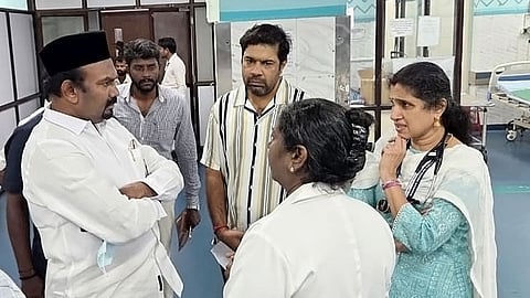 அமைச்சர் ஷாஜகான்