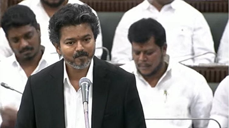 
மக்கள் பணத்தை தொட மாட்டோம்; தொட்டவர்களை விடமாட்டோம்:  முதல்-அமைச்சர் விஜய்
