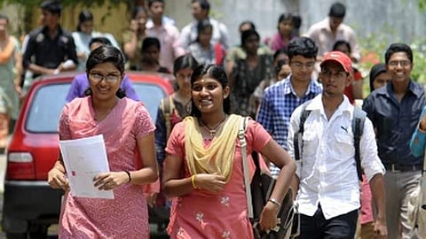 அரசு கலைக் கல்லூரிகளில் காலியாக இருக்கும் 43 சதவீத இடங்கள் - என்ன காரணம்...?