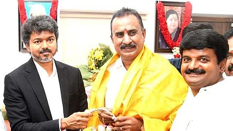 முதல்-அமைச்சர் விஜய்யை பாராட்டிய எஸ்.பி.வேலுமணி