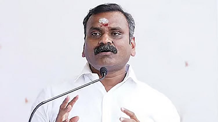 ஜனநாயக சுதந்திரத்தை மீட்டெடுக்க மீண்டும் உறுதியேற்போம்: எல். முருகன்
