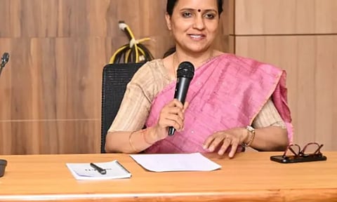 சுஜாதா 