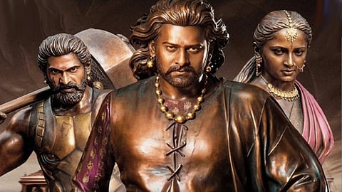 திரும்ப வருகிறாரா அமரேந்திர பாகுபலி? -  பிரபாஸ் சைகையால் ரசிகர்கள் உற்சாகம்