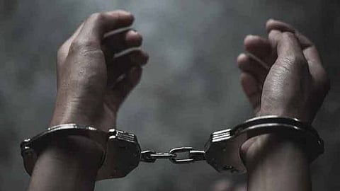 உத்தரபிரதேசம்: மாட்டிறைச்சி சமைத்ததற்காக 3 பெண்கள் கைது