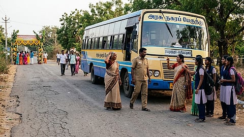 அரசு பஸ்